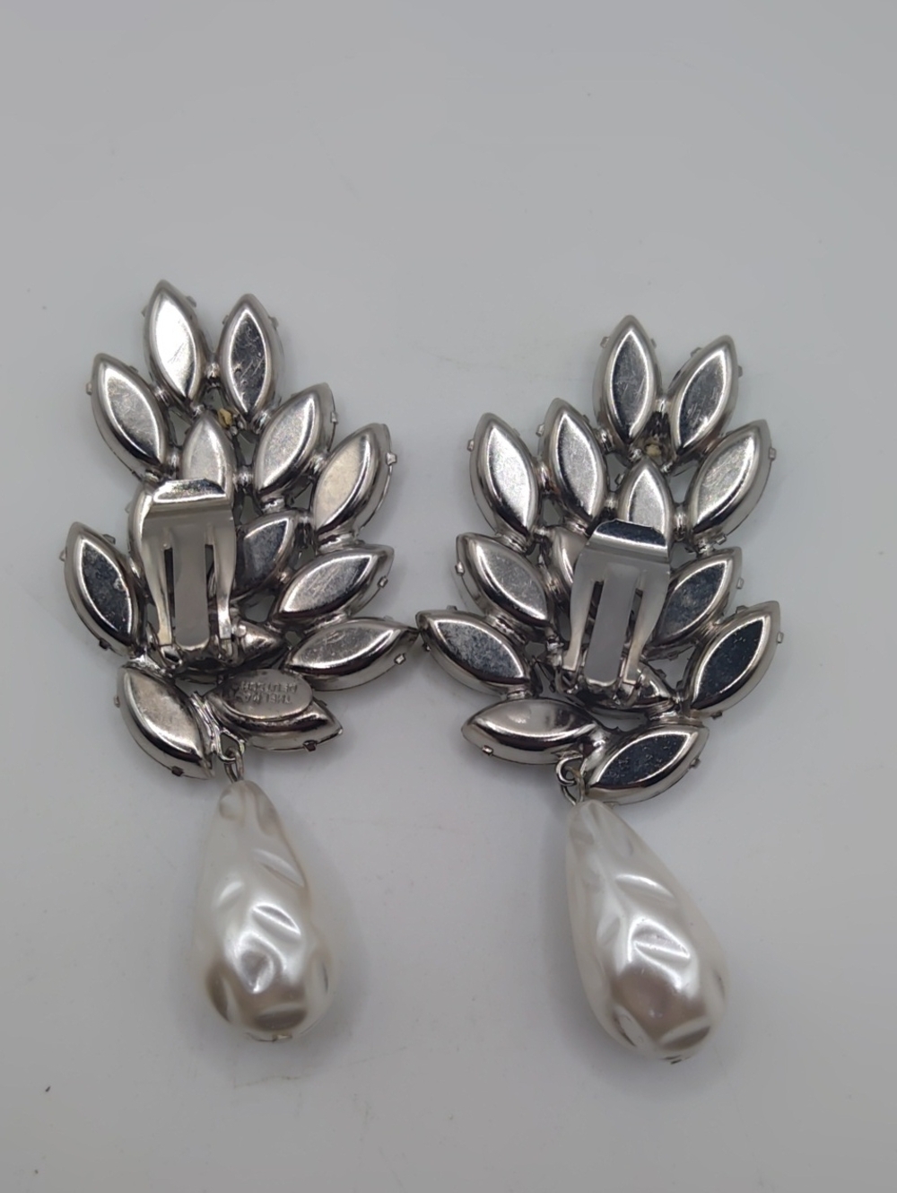Thelma Deutsch Navette Statement Earrings With A Drop Faux Pearl Clip On Vintage - Picture 3 of 8